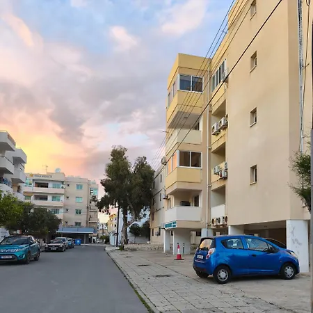 Renovated 2br Near Mackenzie - New Sunrise 105 * Larnaca